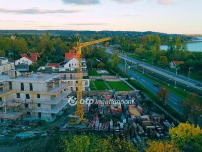 Eladó lakás - 8174 Balatonkenese