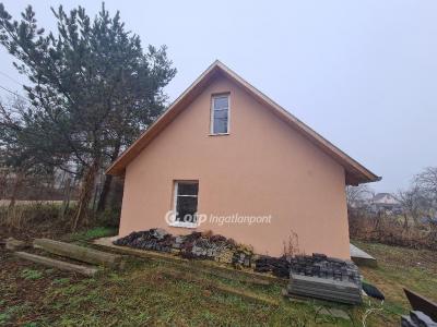 Eladó családi ház - 4251 Hajdúsámson