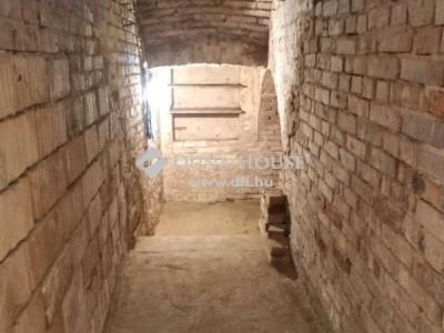 Eladó családi ház - 2230 Gyömrő