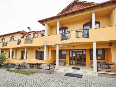 Eladó szálloda, hotel, panzió - 4200 Hajdúszoboszló