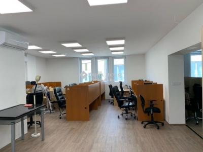 Kiadó egyéb iroda - 7300 Komló