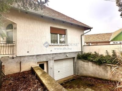 Eladó családi ház - 2252 Tóalmás