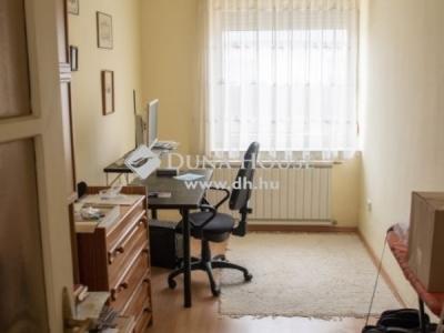 Eladó családi ház - 2118 Dány