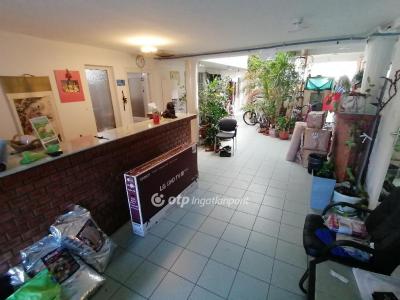 Eladó családi ház - 4028 Debrecen