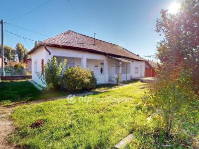 Eladó családi ház - 3597 Hejőkeresztúr
