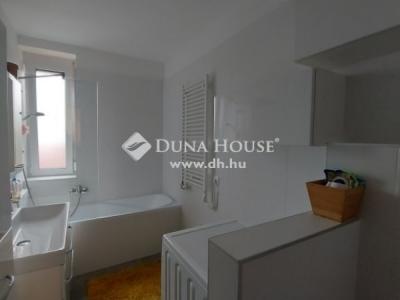Eladó lakás - 7623 Pécs, Nagyvárad utca