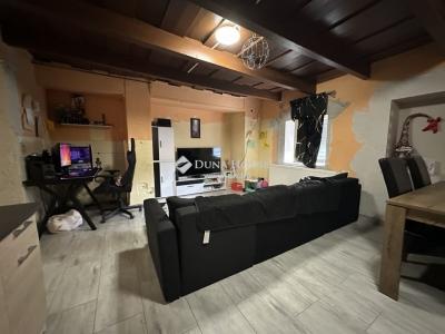 Eladó családi ház - 2422 Mezőfalva