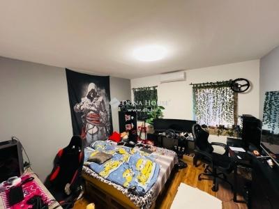 Eladó családi ház - 2243 Kóka