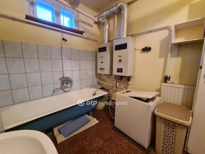 Eladó családi ház - 4030 Debrecen