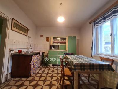 Eladó családi ház - 4030 Debrecen