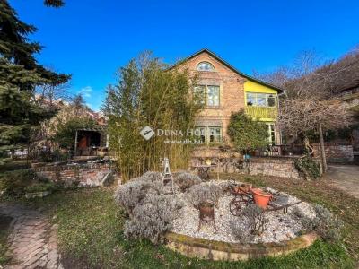 Eladó családi ház - 7635 Pécs