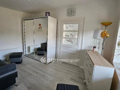 Eladó családi ház - 5100 Jászberény