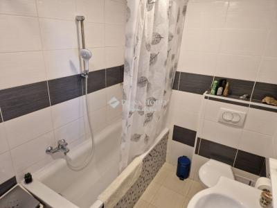 Eladó családi ház - 2252 Tóalmás