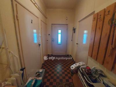 Eladó családi ház - 4034 Debrecen