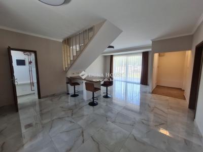 Eladó családi ház - 8600 Siófok