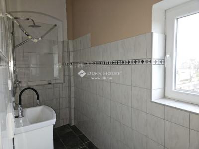 Eladó családi ház - 7726 Véménd