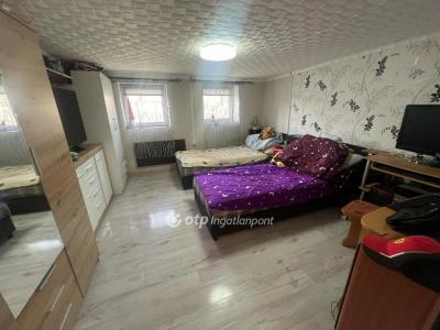 Eladó családi ház - 2767 Tápiógyörgye