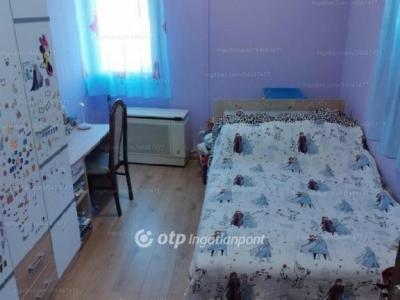 Eladó családi ház - 4220 Hajdúböszörmény