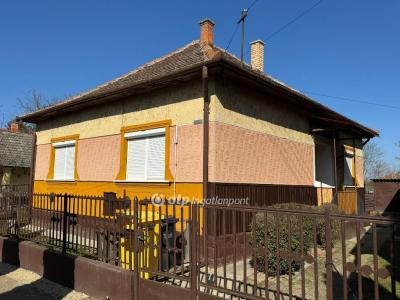 Eladó családi ház - 5350 Tiszafüred