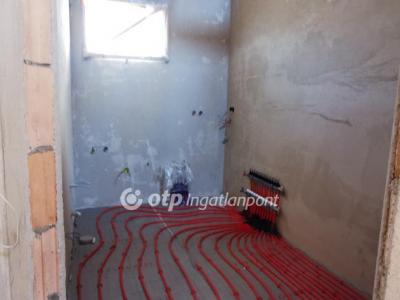 Eladó családi ház - 9300 Csorna