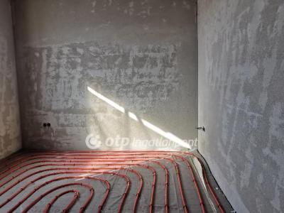 Eladó családi ház - 9300 Csorna