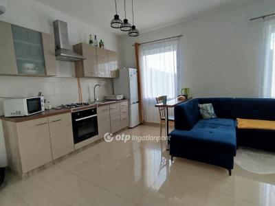 Eladó családi ház - 4033 Debrecen