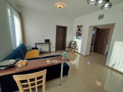Eladó családi ház - 4033 Debrecen