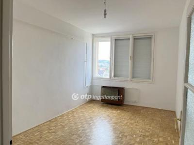 Eladó lakás - 8900 Zalaegerszeg