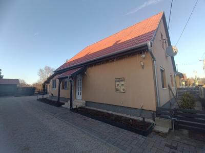 Eladó családi ház - 2465 Ráckeresztúr