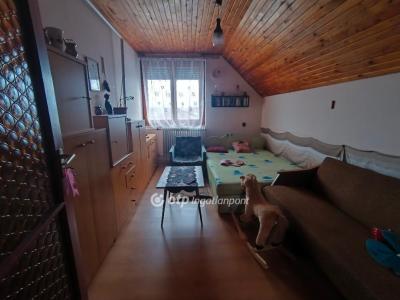 Eladó családi ház - 5241 Abádszalók