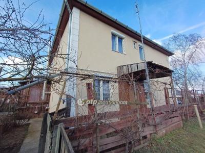 Eladó családi ház - 4561 Baktalórántháza