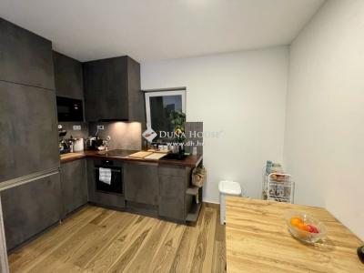 Eladó lakás - 7624 Pécs, Bálicsi út