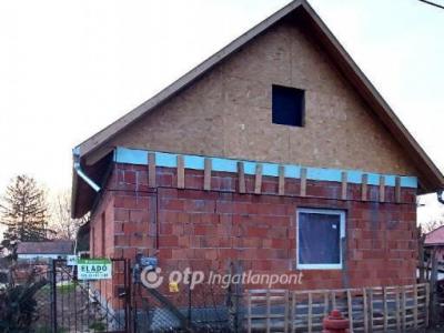 Eladó családi ház - 6647 Csanytelek