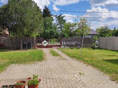 Eladó családi ház - 2360 Gyál