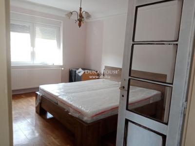 Eladó családi ház - 7275 Igal