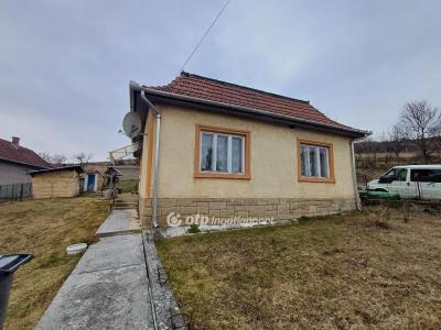 Eladó családi ház - 3335 Bükkszék