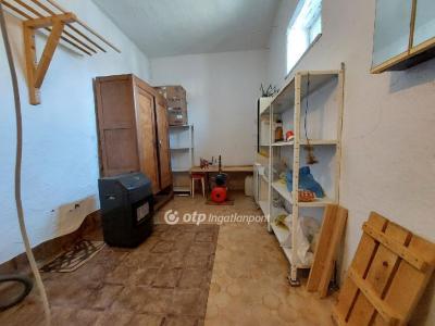 Eladó családi ház - 4183 Kaba