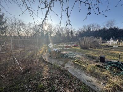 Eladó családi ház - 2095 Pilisszántó