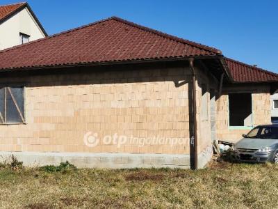 Eladó családi ház - 9300 Csorna, József Attila utca