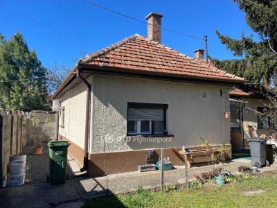 Eladó családi ház - 5700 Gyula