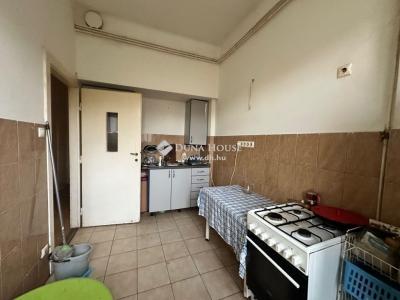 Eladó lakás - 1105 Budapest, X. kerület 