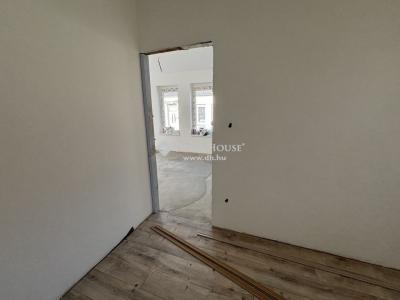 Eladó családi ház - 8600 Siófok