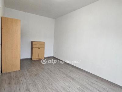 Eladó lakás - 3300 Eger