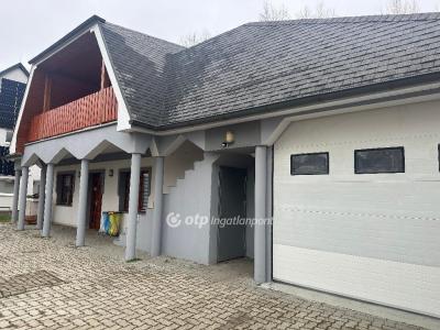 Eladó családi ház - 8600 Siófok