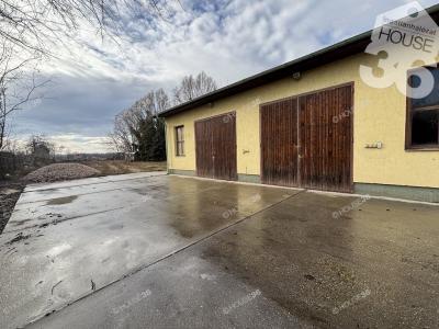 Eladó raktár - 6000 Kecskemét