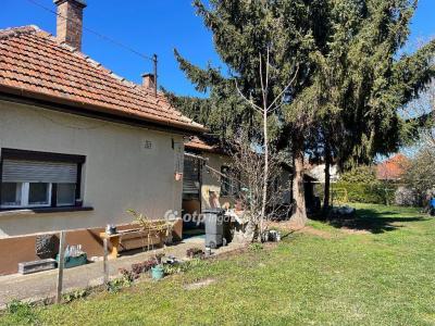 Eladó családi ház - 5700 Gyula