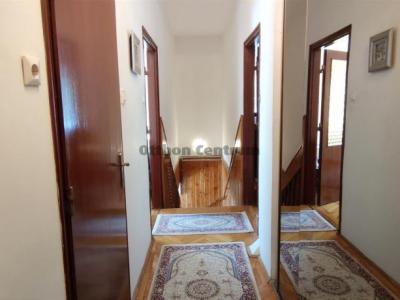 Eladó ikerház - 1162 Budapest, XVI. kerület , Rákosi út