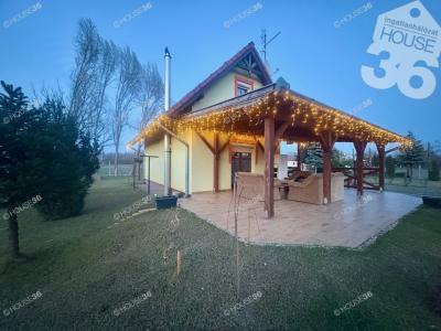 Eladó családi ház - 6000 Kecskemét
