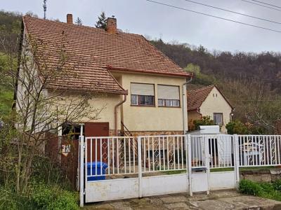 Eladó családi ház - 7635 Pécs