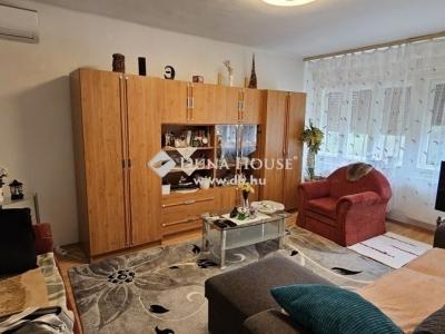 Eladó családi ház - 7635 Pécs